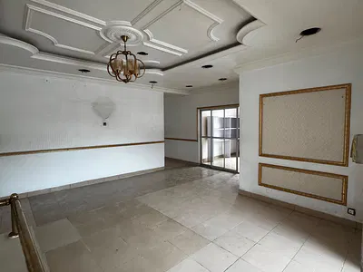Massive 4 Bedroom Semi Detached House with BQ