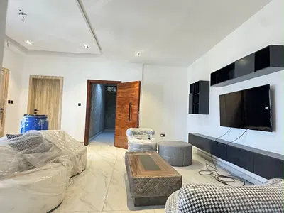 Furnished 2 Bed Apartment
