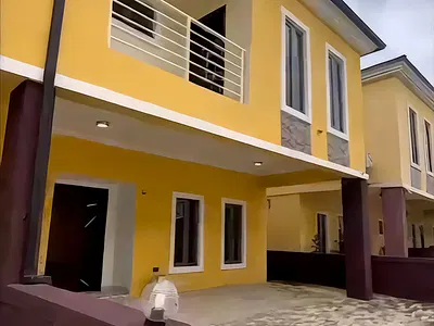 3 Bedroom Duplex with a BQ in a Secure Estate