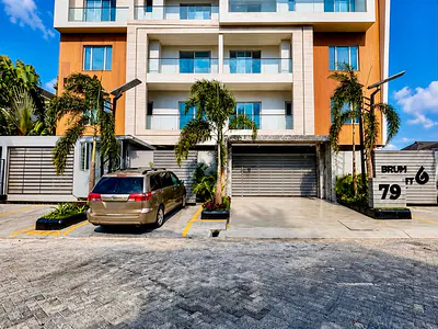 Brand New Exquisite 2 Bedroom Maisonette with Pool and Gym