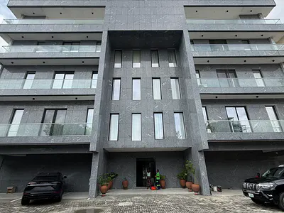 Luxury 3 Bedroom Maisonnett Apartment with BQ