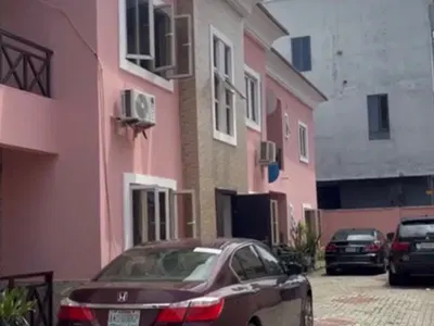 Premium 3 Bedroom Apartment with a BQ