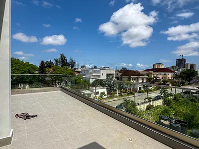 Luxury 5-Bed with Premium Finishes and Amazing Facilities