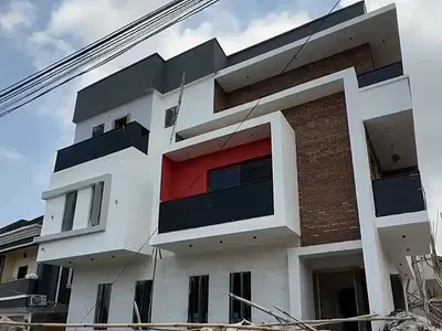5 Bedroom Detached Duplex