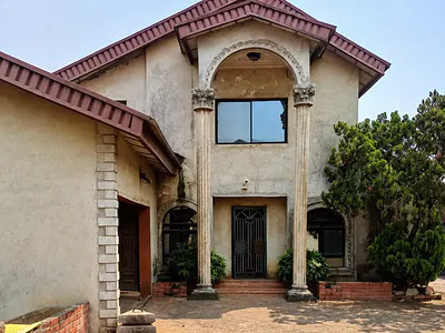 5 Bedroom Detached Duplex