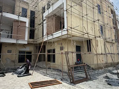 4 Bedroom Terrace Duplex with BQ