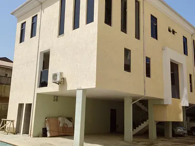 3 Bedroom Massionete with Fitted Air-Conditioners