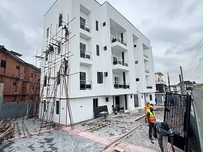 Beautifully Built 3 Bedroom Apartment