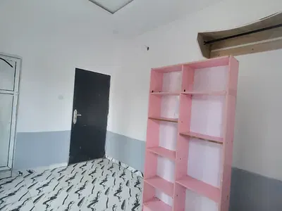 A Lovely Room Self Contained. Downstairs