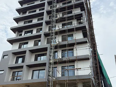 Luxury 3 Bedroom Apartment with a BQ