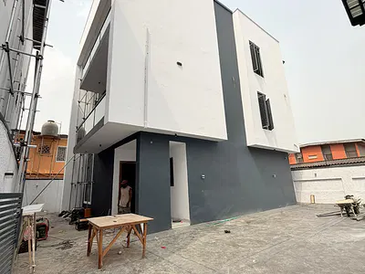 Newly Built 5 Bedroom Fully Detached Duplex with BQ