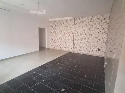 2 Bedroom Apartment with Spacious Living Room
