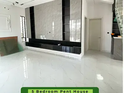 5 Bedrooms Penthouse