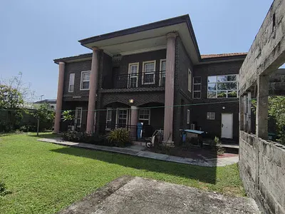 Luxury 7 Bedroom Detached Duplex with 2 Spacious Living Rooms