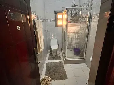A Nice 3 Bedroom Apartment
