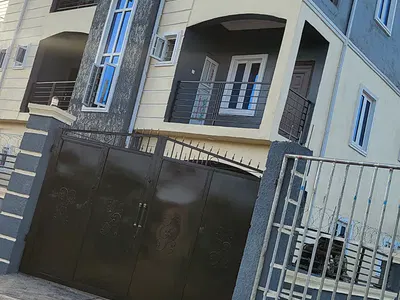 Luxurious House