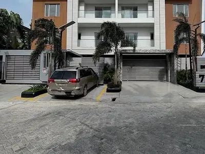 This Beautiful 2bedroom Apartment with Swimming Pool and Gym