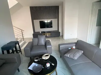 Furnished 3 Bedroom Maisonette