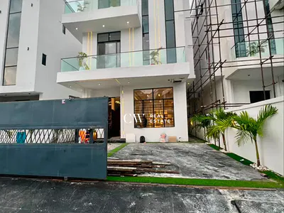5 Bedroom Detached Duplex with BQ in Orchid