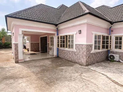 Executive 4 Bedroom Detached Bungalow