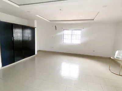 Luxury 2 Bedroom Flat