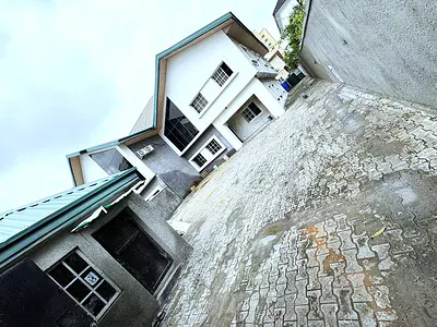 5 Bedroom Semi Detached Duplex