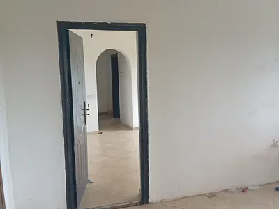 Spacious Mini Flat with Kitchen