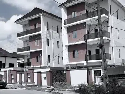 3 Bedroom Apartment with a Boys Quarter