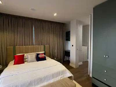 2-Bedroom Apartment