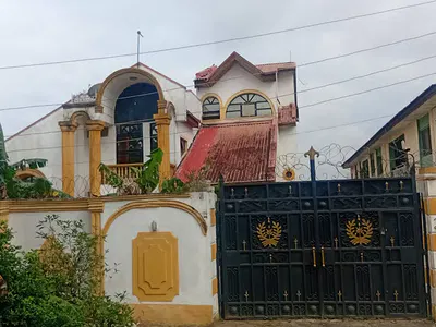 A Demolishable Property in a Serene