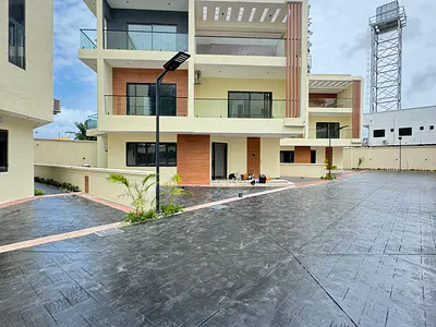 2 Bedroom Apartment