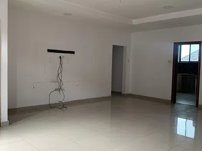 Spacious 3 Bedroom Flat