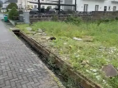 400 SQM Land