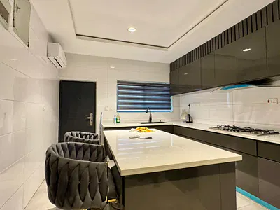 Fully Furnished 2 Bedroom Apartment