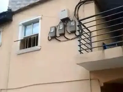 Very Clean and Lovely Mini Flat with Pop :3 People in the Compound