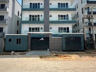 Contemporary 3 Bedroom Luxury Apartments