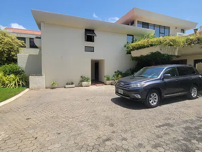 Spacious 2 Bedroom Apartment