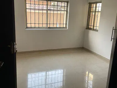 Spacious 3 Bedroom Apartment