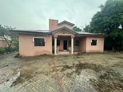 1005SQM Land in a Prime Location