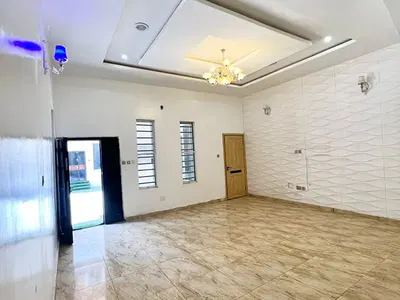 Studio Apartment Available with Open Plan Kitchen