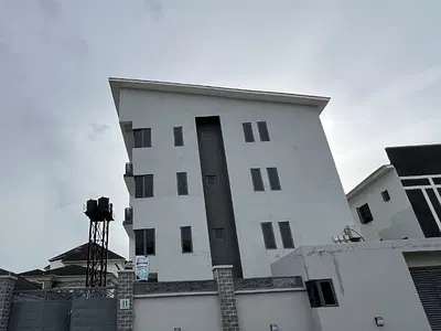Luxury 3 Bedroom Flat