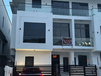 3 Bedroom Duplex