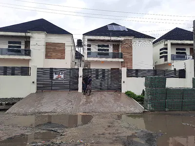 Luxury 4 Bedroom Duplex for Rent