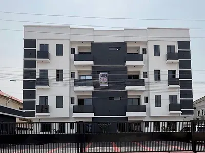 Luxury 2& 3 Bedroom Apartments with a BQ .