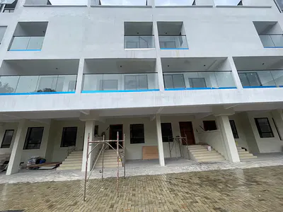 Luxury 4bedroom Terrace with 2room BQ