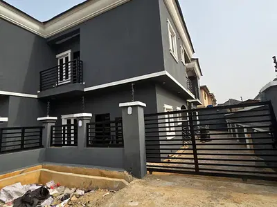 Prime Investment Block of Flats in Strategic Location with Good Roi