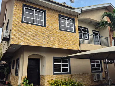 4 Bedroom Semi Detached House with 1 RM BQ