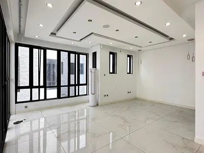 Nicely Built 5 Bedroom Fully Automated Detached Duplex with BQ