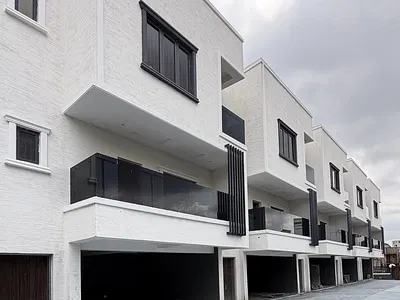 Brand New 4 Bedroom House