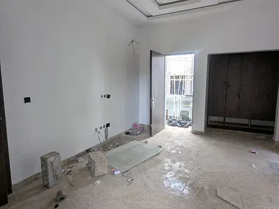Massive 5 Bedroom Semi Duplex with BQ